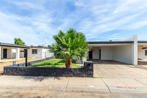 Glendale, AZ 85303,5737 N 69TH Avenue