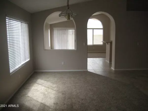 Phoenix, AZ 85032,3819 E KINGS Avenue