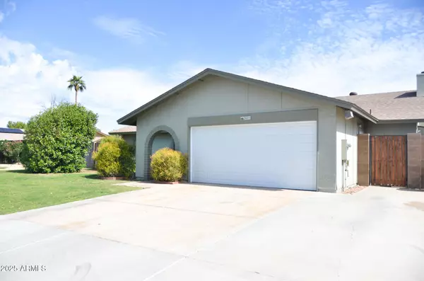 Chandler, AZ 85225,2603 N HARTFORD Street