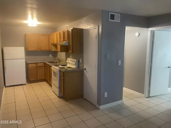 Phoenix, AZ 85020,602 E TOWNLEY Avenue #206