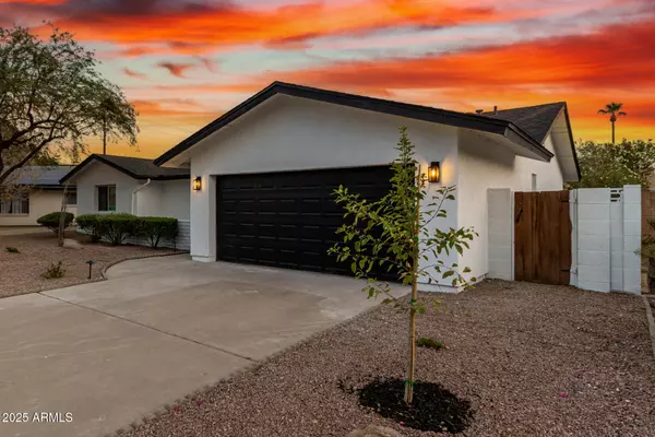 Scottsdale, AZ 85251,8737 E FAIRMOUNT Avenue