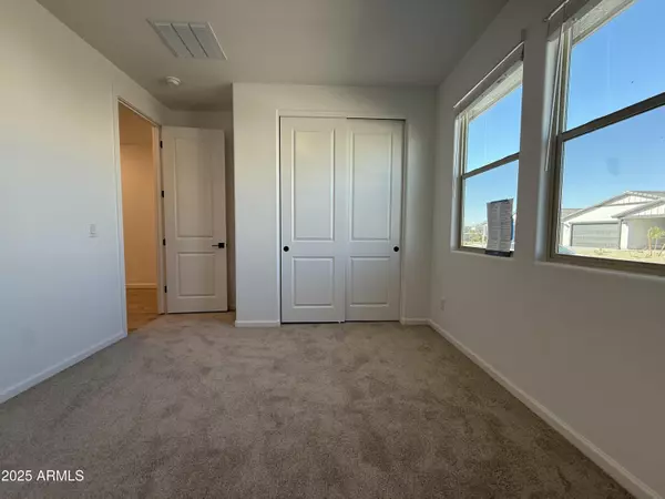 Tolleson, AZ 85353,9619 W TAMARISK Avenue