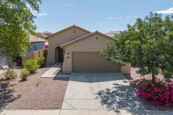 2051 W KRISTINA Avenue, San Tan Valley, AZ 85144
