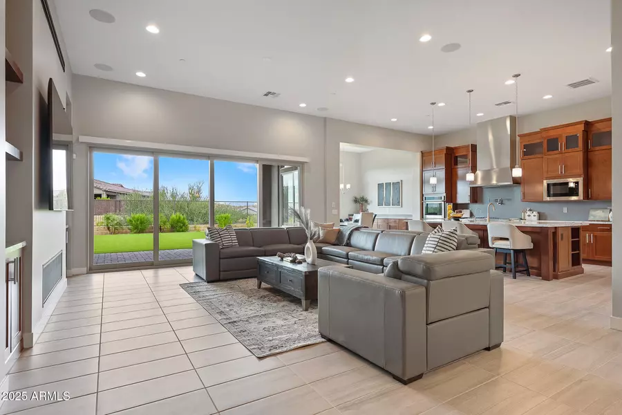 13298 E PARKVIEW Lane, Scottsdale, AZ 85255