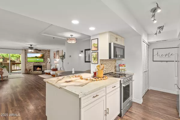 3031 N Civic Center Plaza #245, Scottsdale, AZ 85251