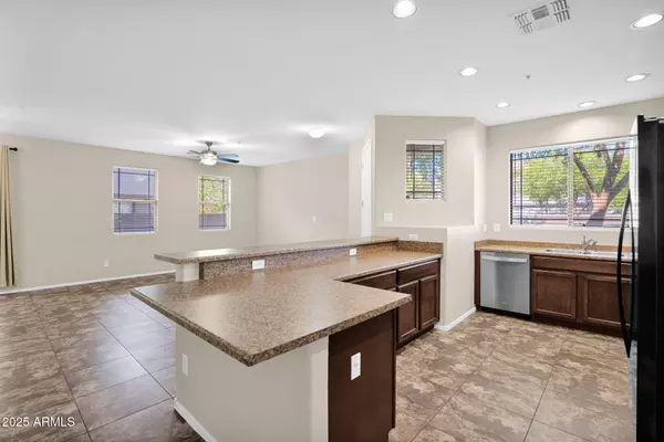 1265 S AARON -- #351, Mesa, AZ 85209