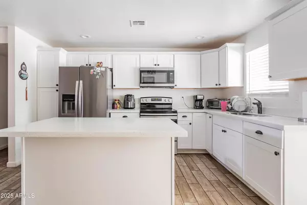 Phoenix, AZ 85035,6916 W VIRGINIA Avenue