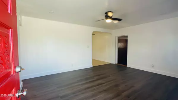 Buckeye, AZ 85326,109 5TH Avenue E