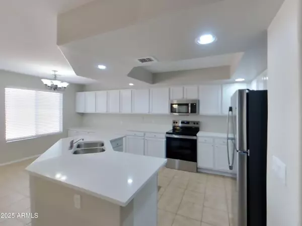 Peoria, AZ 85345,9556 W HATCHER Road