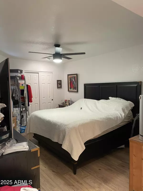 Phoenix, AZ 85032,12222 N PARADISE VILLAGE Parkway #141