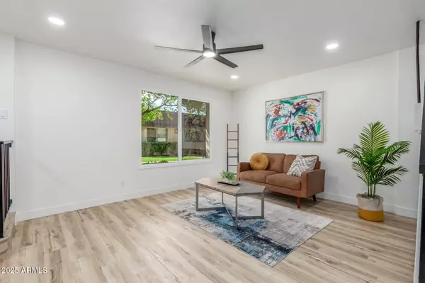 Tempe, AZ 85282,1621 E MALIBU Drive