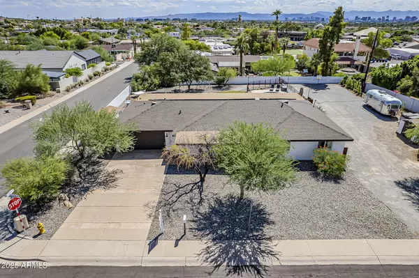 Phoenix, AZ 85020,2151 E Aurelius Avenue