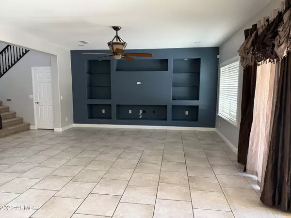 Phoenix, AZ 85085,1843 W FETLOCK Trail W