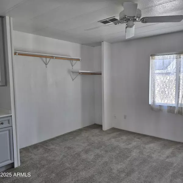 Glendale, AZ 85303,10955 N 79th Avenue #163