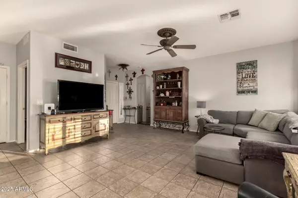Chandler, AZ 85249,6620 S TAMARRON Way