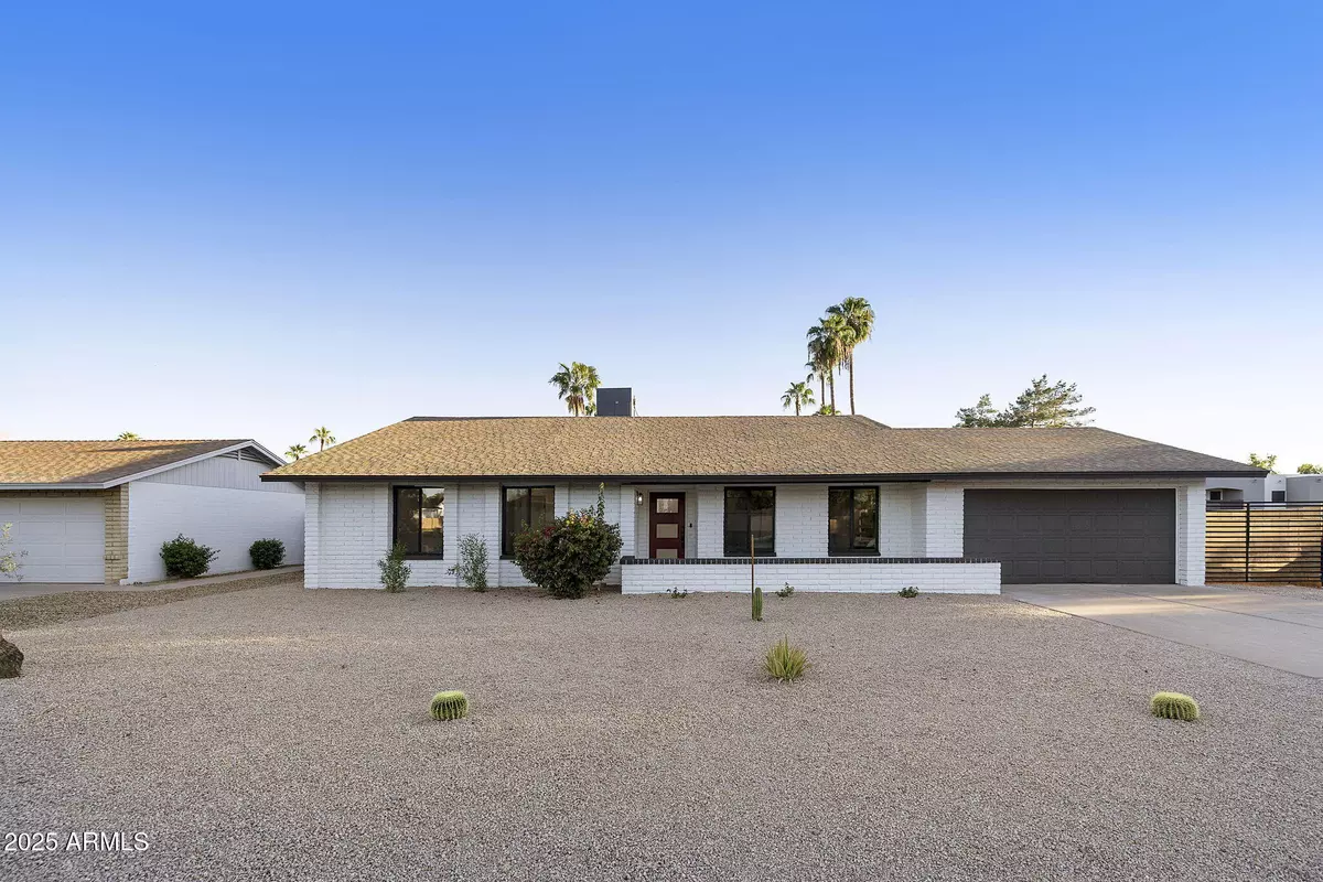 Phoenix, AZ 85032,4401 E VOLTAIRE Avenue