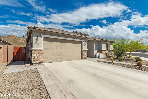 Peoria, AZ 85383,7016 W QUAIL TRACK Drive