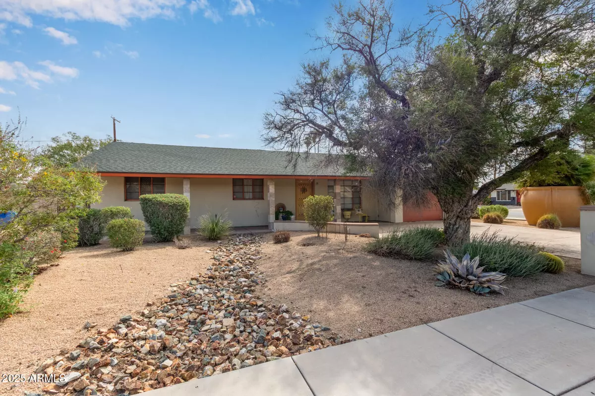Chandler, AZ 85225,815 N EVERGREEN Street