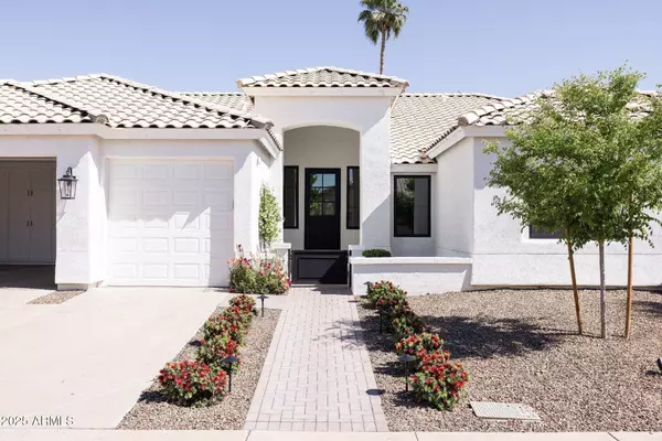 Scottsdale, AZ 85260,8894 E WOOD Drive