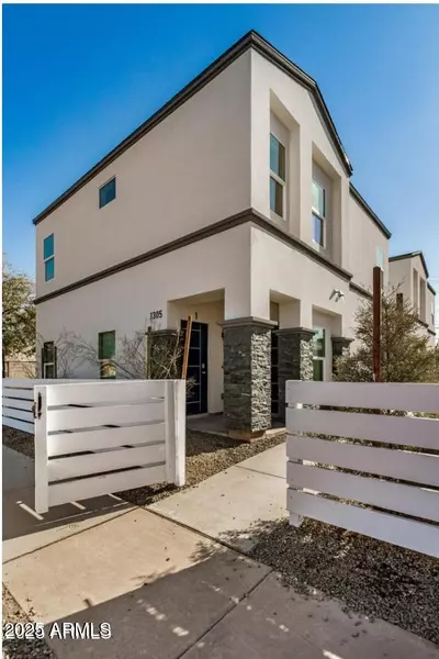 1305 E MADISON Street #2, Phoenix, AZ 85034