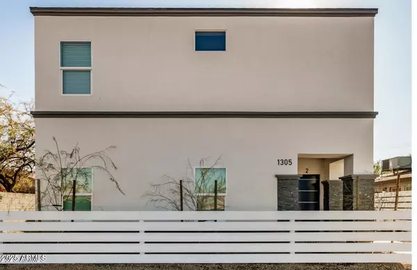 Phoenix, AZ 85034,1305 E MADISON Street #4