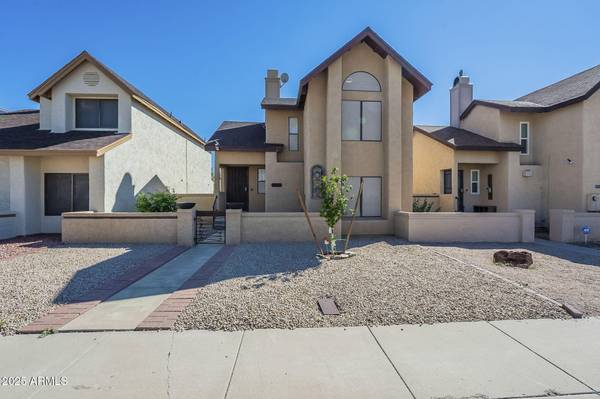 6717 W AIRE LIBRE Avenue, Peoria, AZ 85382