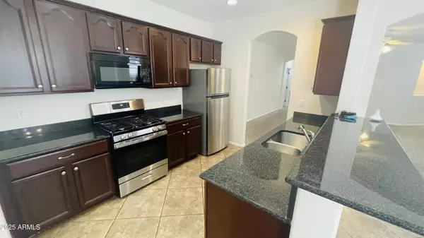 Maricopa, AZ 85138,42455 W SANTA FE Street