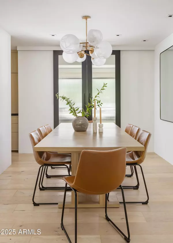 Sedona, AZ 86336,460 CORONADO Trail