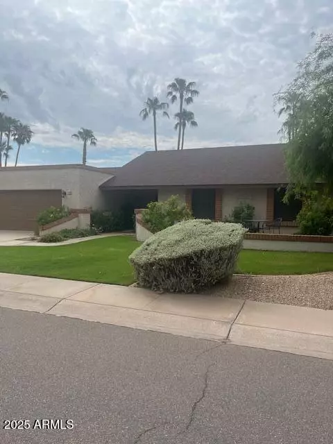 5513 E TERRY Drive E, Scottsdale, AZ 85254