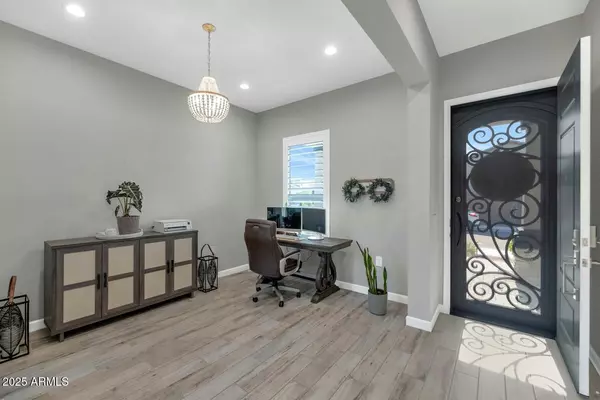 Phoenix, AZ 85054,21840 N 61ST Way