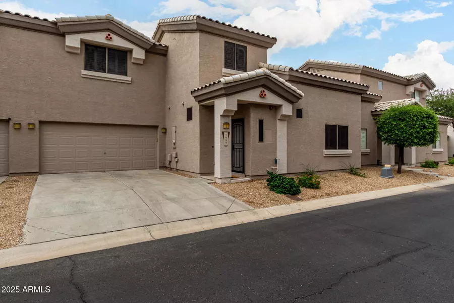 7999 W WALTANN Lane, Peoria, AZ 85382