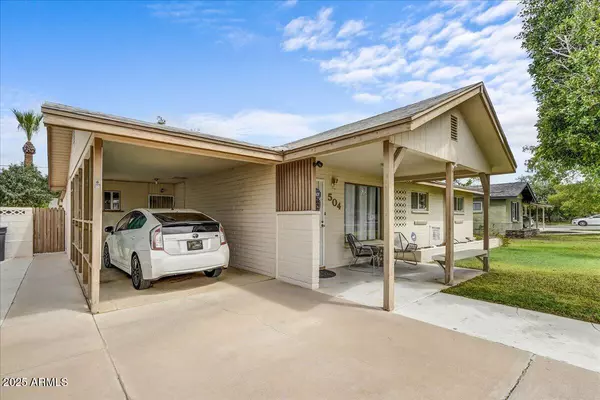 Tempe, AZ 85281,504 W 17th Place