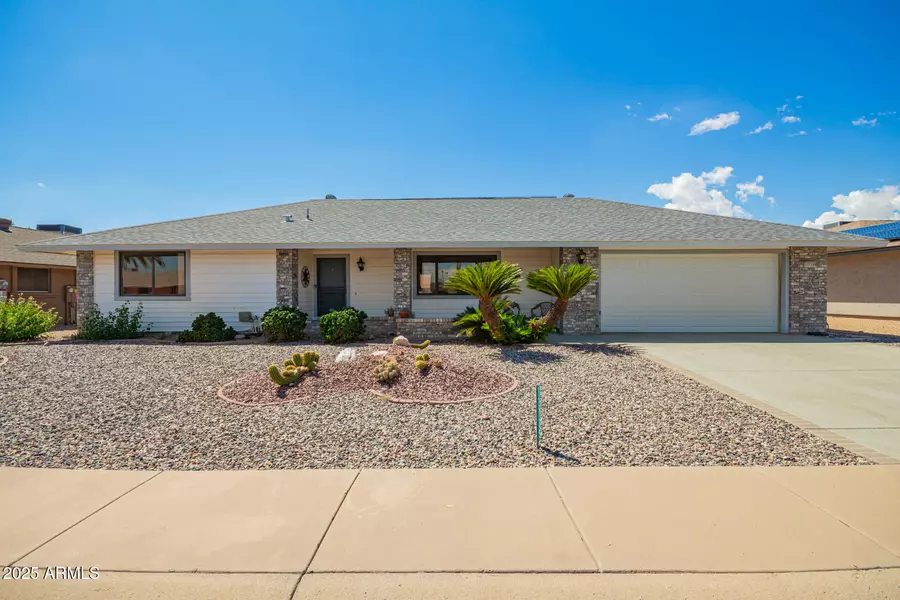 12735 W CRYSTAL LAKE Drive, Sun City West, AZ 85375