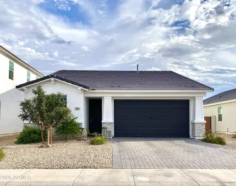 251 E MINT Lane, San Tan Valley, AZ 85140