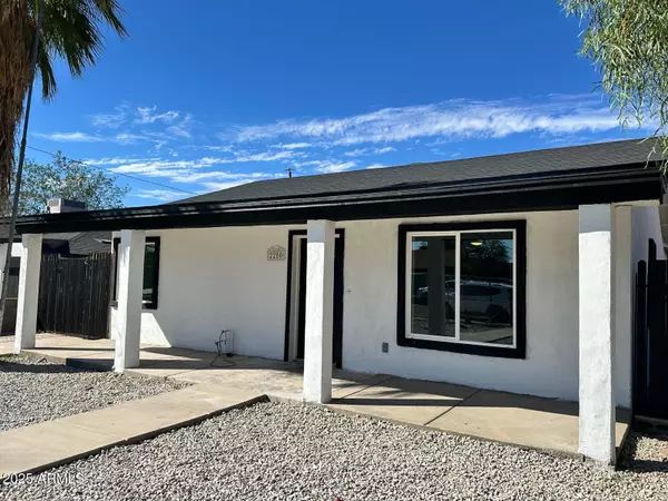 Phoenix, AZ 85006,2250 E WILLETTA Street