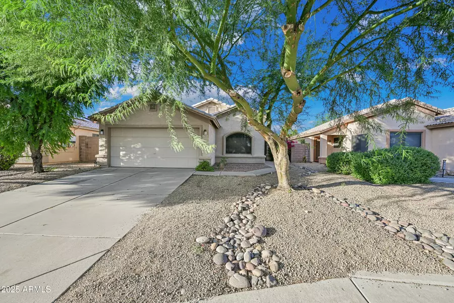 8666 W MAURO Lane, Peoria, AZ 85382