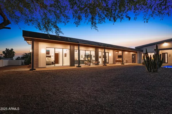 Scottsdale, AZ 85260,11649 N MILLER Road