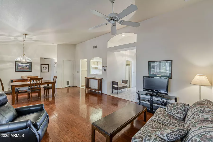 7941 E NAVARRO Avenue, Mesa, AZ 85209