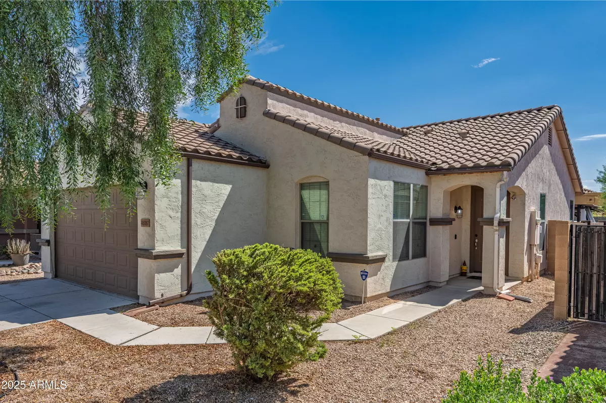 Maricopa, AZ 85139,46087 W HOLLY Drive