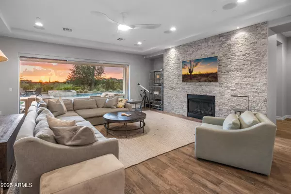 Peoria, AZ 85383,30448 N 117TH Drive