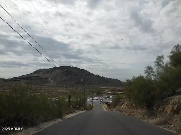 Phoenix, AZ 85020,1654 E CORTEZ Street