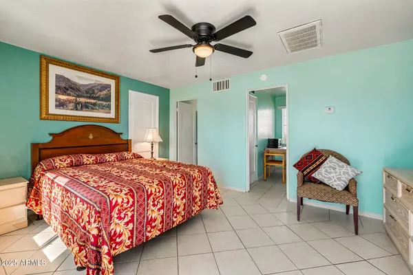 Mesa, AZ 85210,537 S COUNTRY CLUB Drive