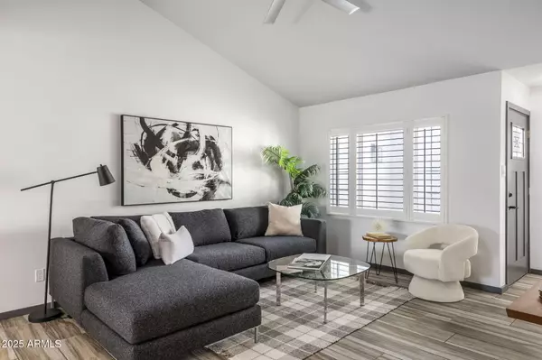 Phoenix, AZ 85018,3503 E CAMPBELL Avenue