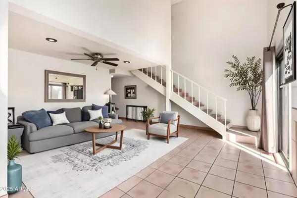 Phoenix, AZ 85018,3136 N 38TH Street #9