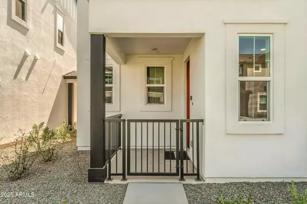 Surprise, AZ 85388,11300 N CASA DEGA Drive #1083