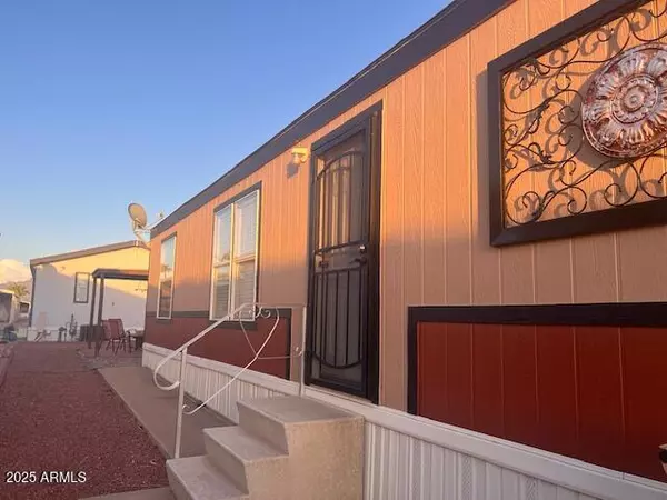Apache Junction, AZ 85120,301 S SIGNAL BUTTE Road #233