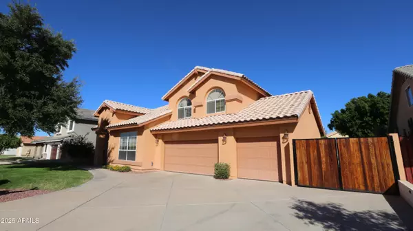 2302 E Northridge Street, Mesa, AZ 85213