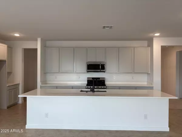 Goodyear, AZ 85338,18039 W LARKSPUR Drive