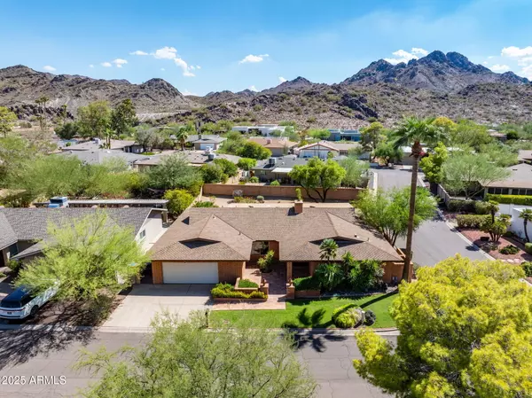 2901 E LAS ROCAS Drive, Phoenix, AZ 85028