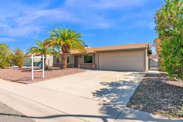 Phoenix, AZ 85027,19025 N 18TH Drive